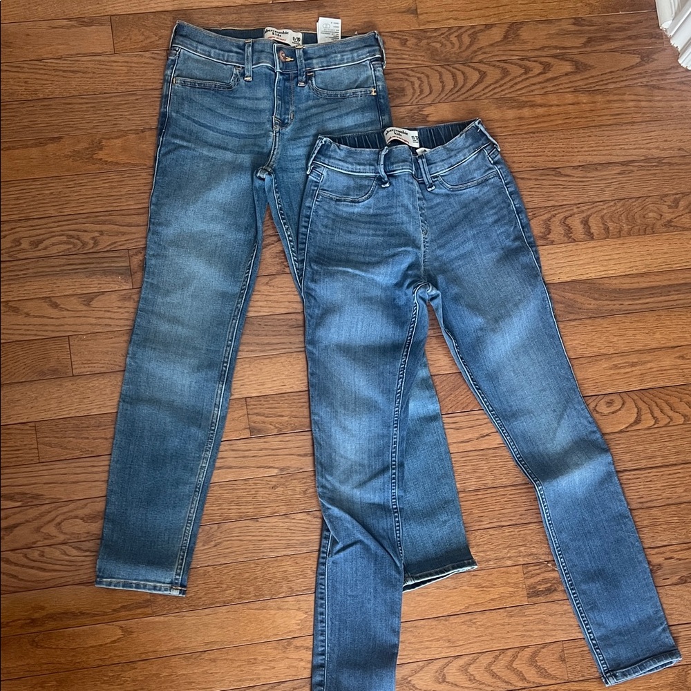 Abercrombie girls Jeans lot of 2, brand new, never worn 9/10 and 11/12